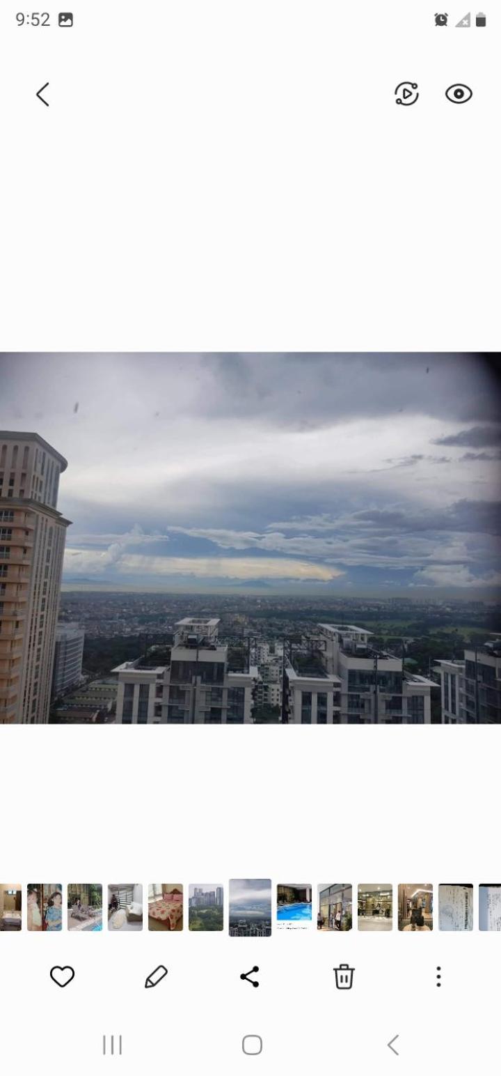 Grand Canal Penthouse! Manila Bagian luar foto